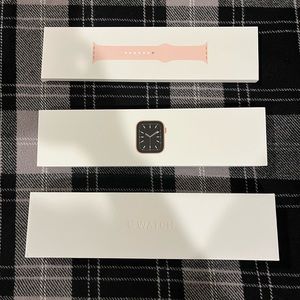 Apple Watch Series 6 w/ cellular 40mm Gold/Pink Sand EUC